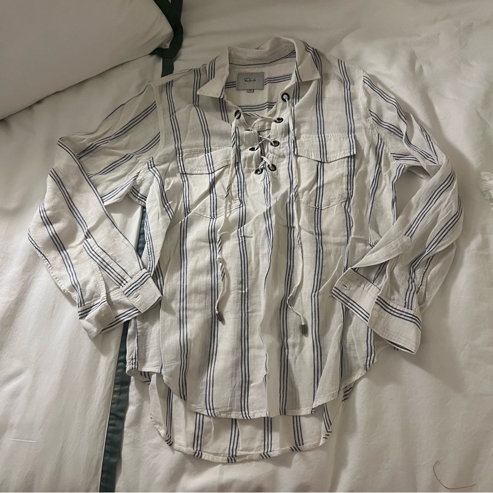 Rails lightweight long sleeve blouse with lace up front